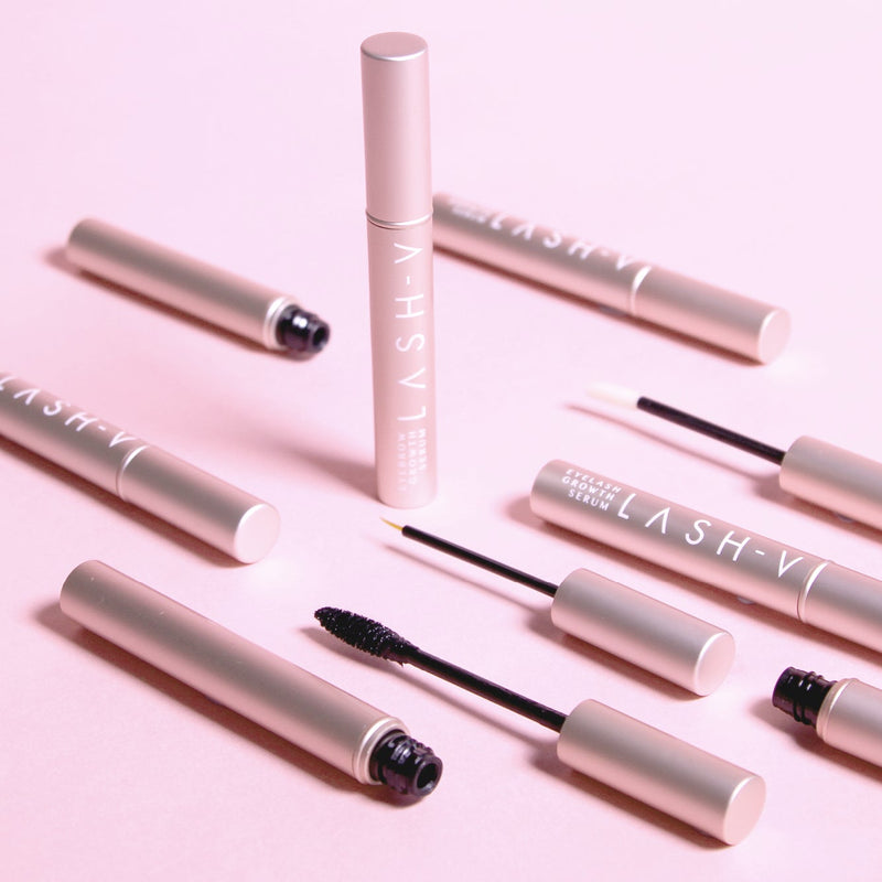 EYELASH ACCELERATING MASCARA