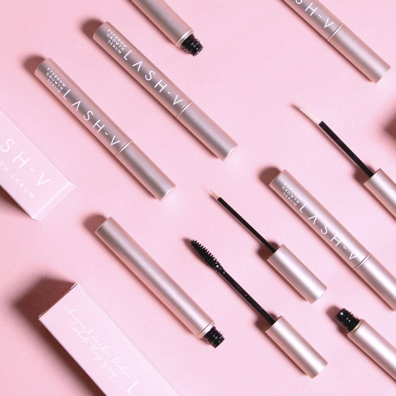 EYELASH ACCELERATING MASCARA